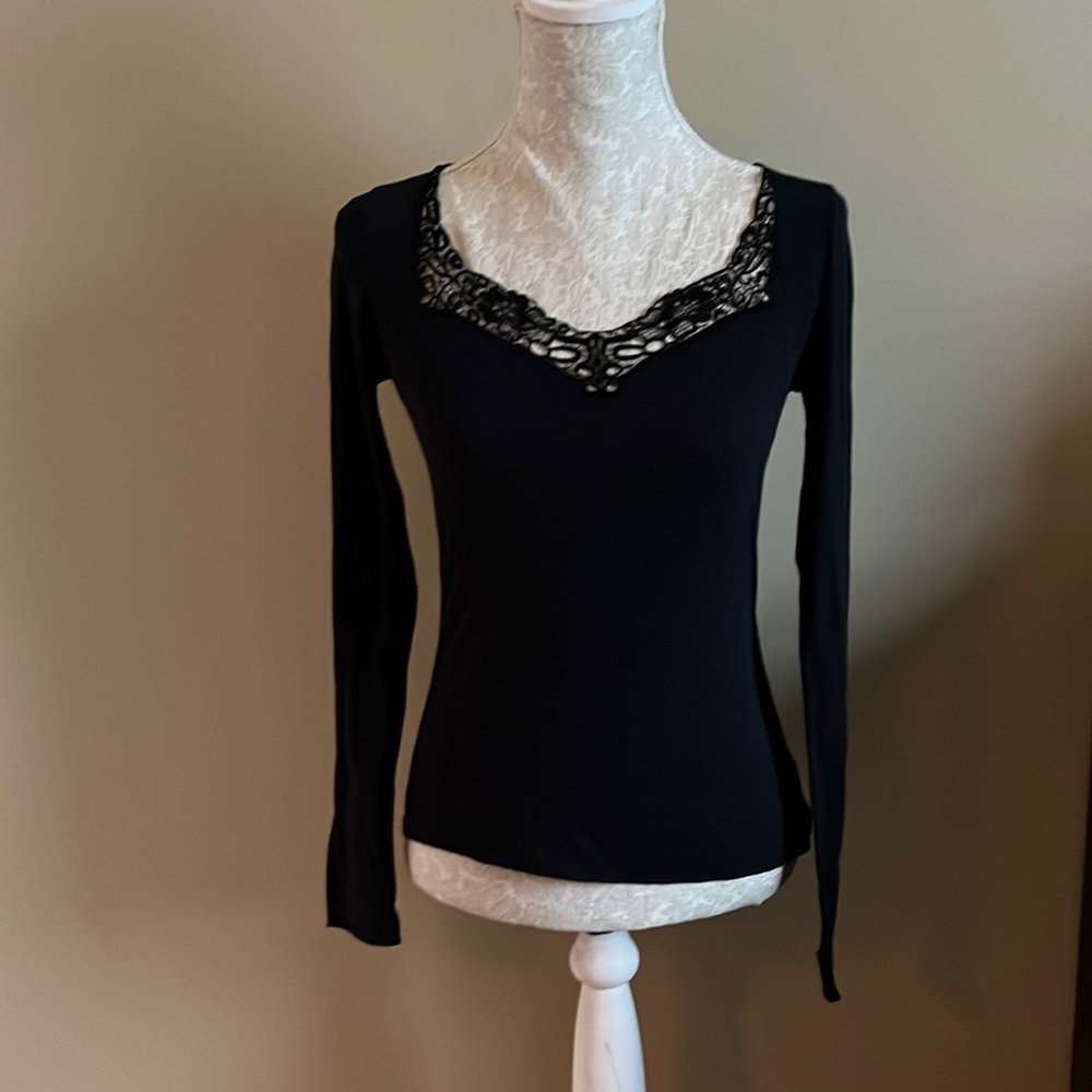Elie Tahari Black Long Sleeve Top